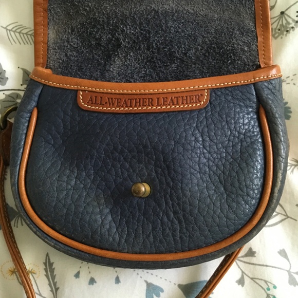 Dooney & Bourke vintage mini Calvary bag in navy - Picture 8 of 9